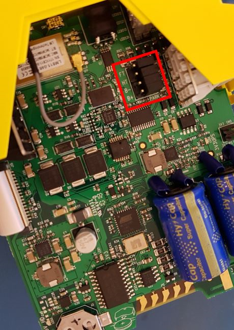 BB-400 circuit board with serial port jumpers FT, HT, B- and B+ highlighted